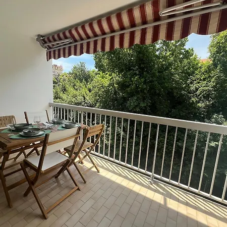 Apartment Avec Balcon Sud, Parking Prive A - Fr-1-374-227